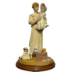 Vtg '88 Jan & Sharice Porcelain Figurine‎ Limited Edition Jan Hagara #4730